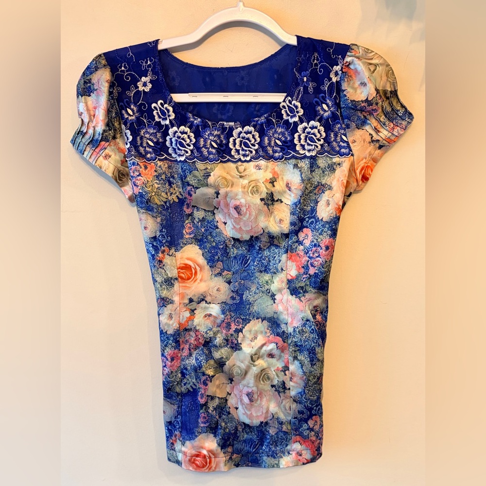 Satin Floral Embroidered Boho Top Puff Sleeve Pockets - Picture 3 of 11